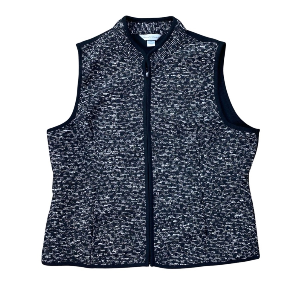 Woman’s Christopher & Banks lightweight vest size XL